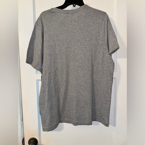 Reebok tshirt large NWT - Picture 4 of 4